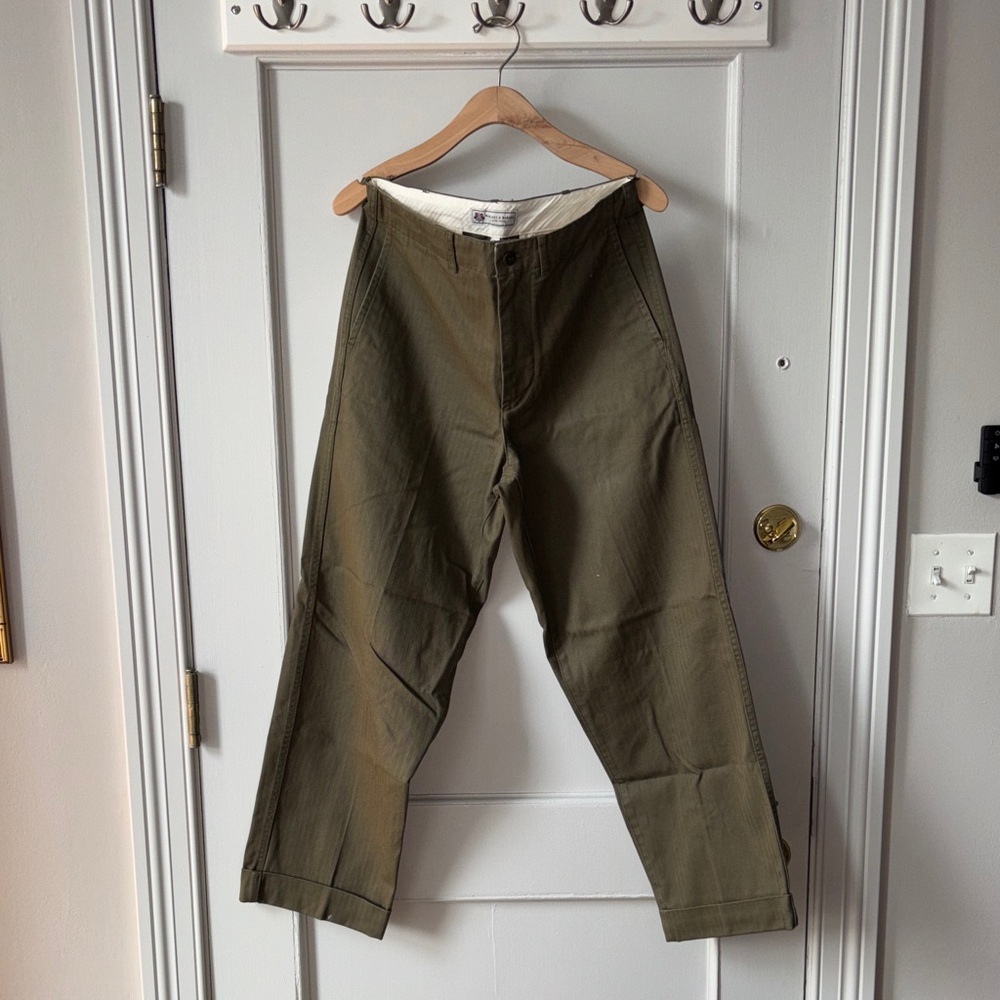 Men's Olive Green Chinos